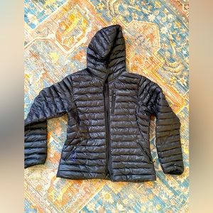 Marmot puffer jacket waterproof size large